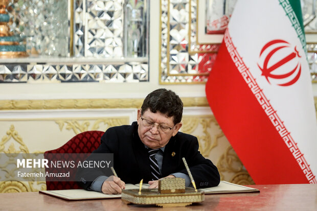 Ceremony of signing book of condolence for martyr Raeisi, FM