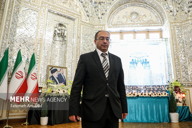 Ceremony of signing book of condolence for martyr Raeisi, FM