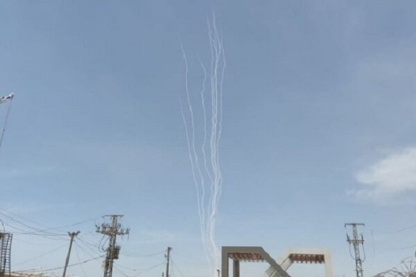 Gaza-based Resistance group launches new rocket barrage