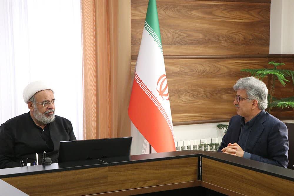 ضرورت تشدید نظارت بر مراکز و موسسات غیر مجاز پزشکی در گیلان ضرورت تشدید نظارت بر مراکز و موسسات غیر مجاز پزشکی در گیلان