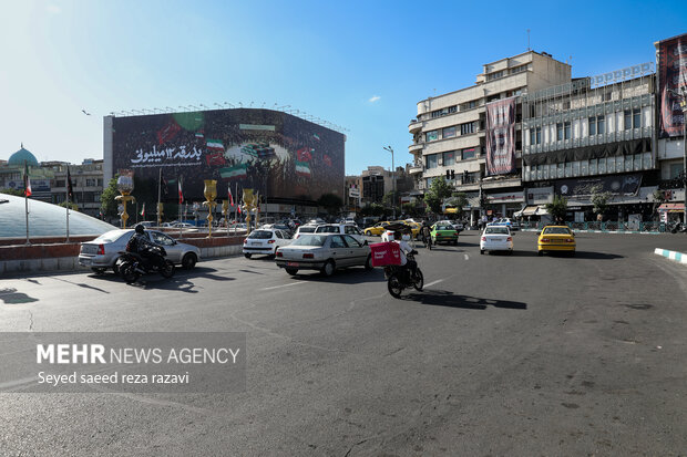 جدیدترین طرح دیوارنگاره میدان انقلاب اسلامی تهران