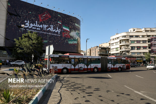 جدیدترین طرح دیوارنگاره میدان انقلاب اسلامی تهران