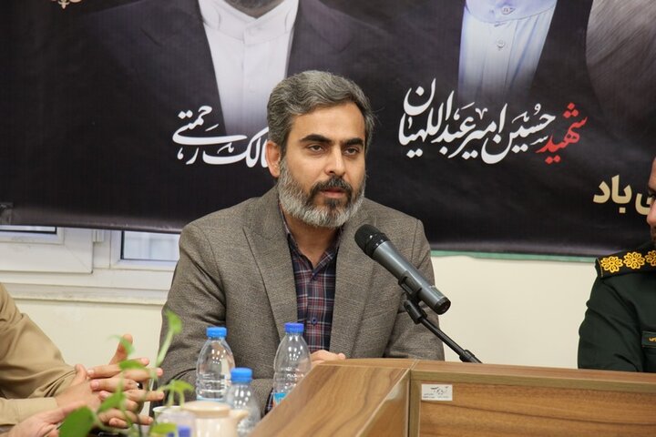 اهداف و آرمانهای شهدای خدمت به جامعه معرفی شود اهداف و آرمانهای شهدای خدمت به جامعه معرفی شود