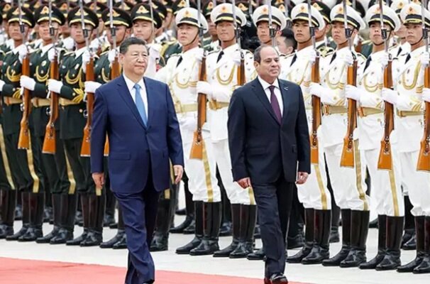 Sisi ve Şi Pekin’de bir araya geldi