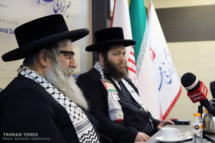 Rabbi Weiss talks to the Tehran Times