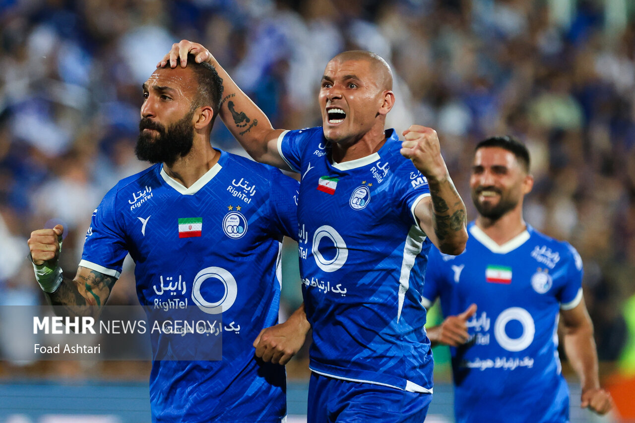 تکلیف یک تیم مشخص شد/ سایه پرسپولیس روی جام و امیدواری استقلال