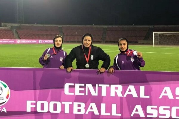 فدراسیون کمترین هزینه را برای فوتبال بانوان دارد/فرصتمان اندک است