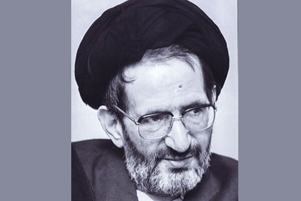 آیت الله بروجردی گفت،«حاج آقا روح الله» چشم و چراغ حوزهاند