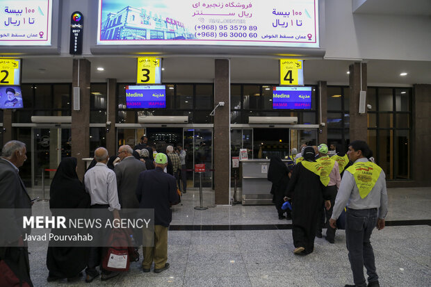 اولین پرواز اعزام زائران حج تمتع استان فارس