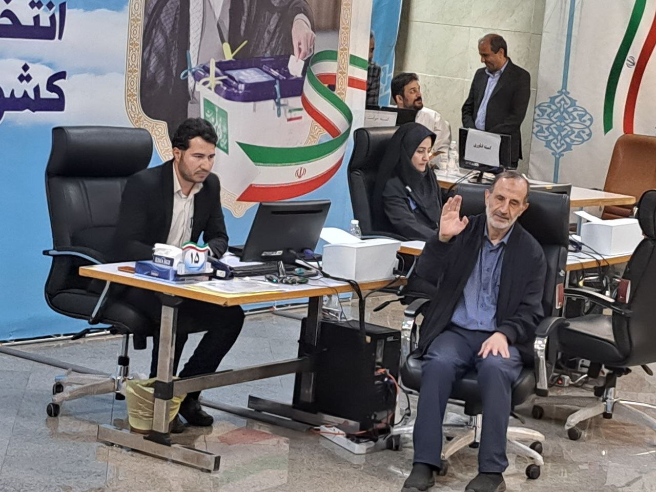 «محمد خوش‌چهره» داوطلب نامزدی در انتخابات ریاست جمهوری شد