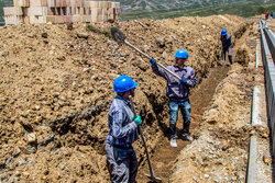 تامین آب شرب روستای هدف گردشگری توت شهرستان اردکان