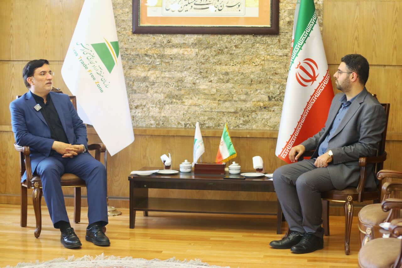 ارس روی ریل توسعه/ رشد گردشگری و صنعت در اولویت است