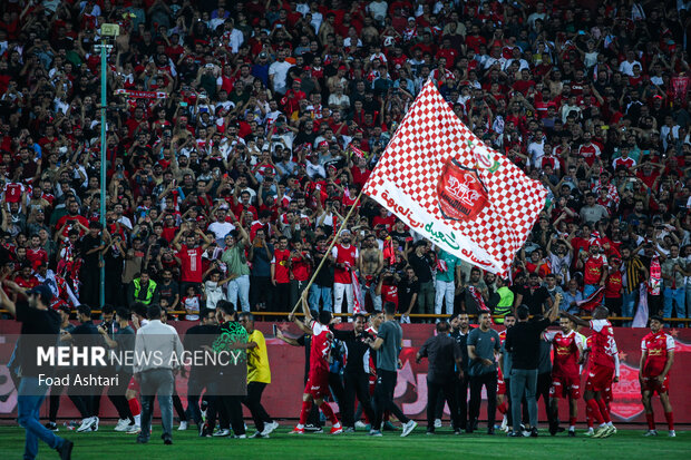 جشن قهرمانی لیگ برتر فوتبال