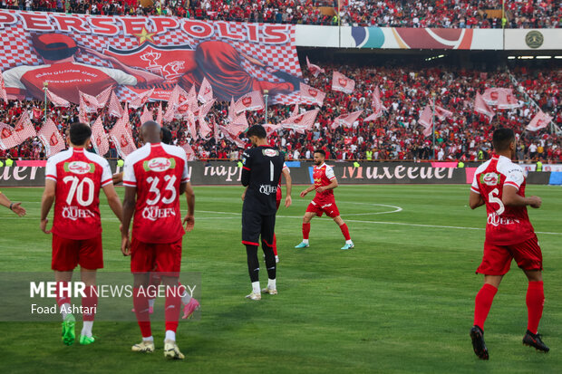 نبود دو بازیکن به پرسپولیس ضربه نمیزند / بیرانوند نباشد بهتر است!