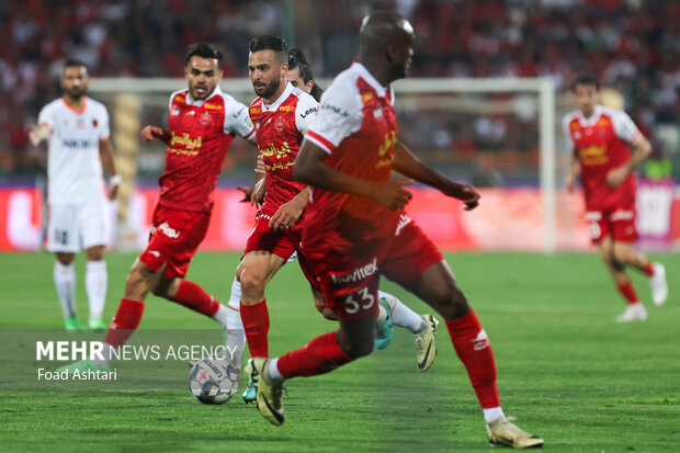 مدت قرارداد مدافع تیم فوتبال پرسپولیس با تیم الوکره مشخص شد مدت قرارداد مدافع تیم فوتبال پرسپولیس با تیم الوکره مشخص شد