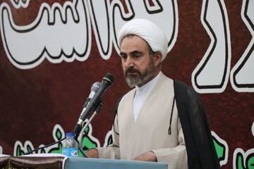 امام راحل ملت ایران را از زیر ظلم و استبداد نجات داد