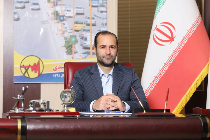 ادارات لرستان باید ۲۰ درصد برق خود را از طریق پنلهای خورشیدی تأمین کنند