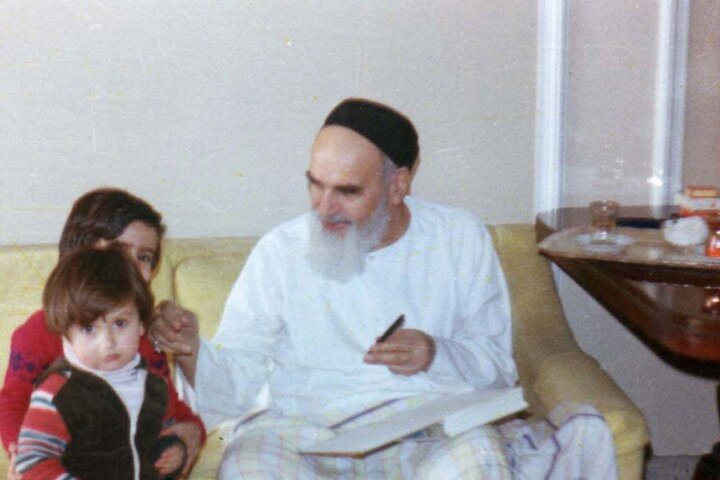 «رازهای جماران» از زبان محافظان امام(ره)/ساده زیستی یک رهبر جهانی