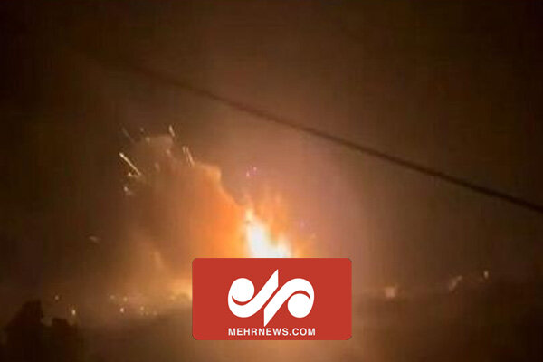 لحظه بمباران بامداد امروز جنوب لبنان توسط جنگنده‌های صهیونیستی
