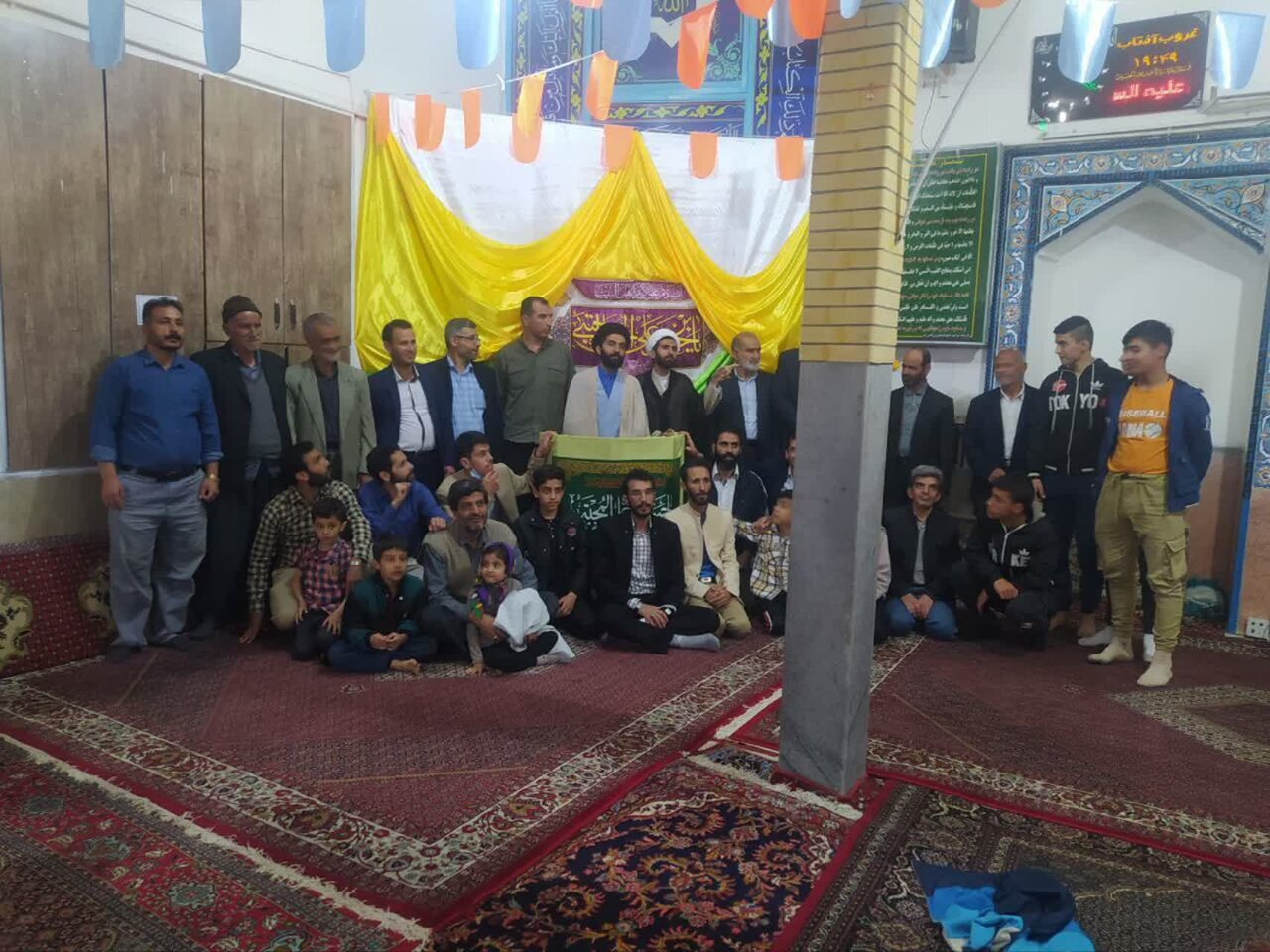 هر محله و هر مسجد یک سنگر تبیین است