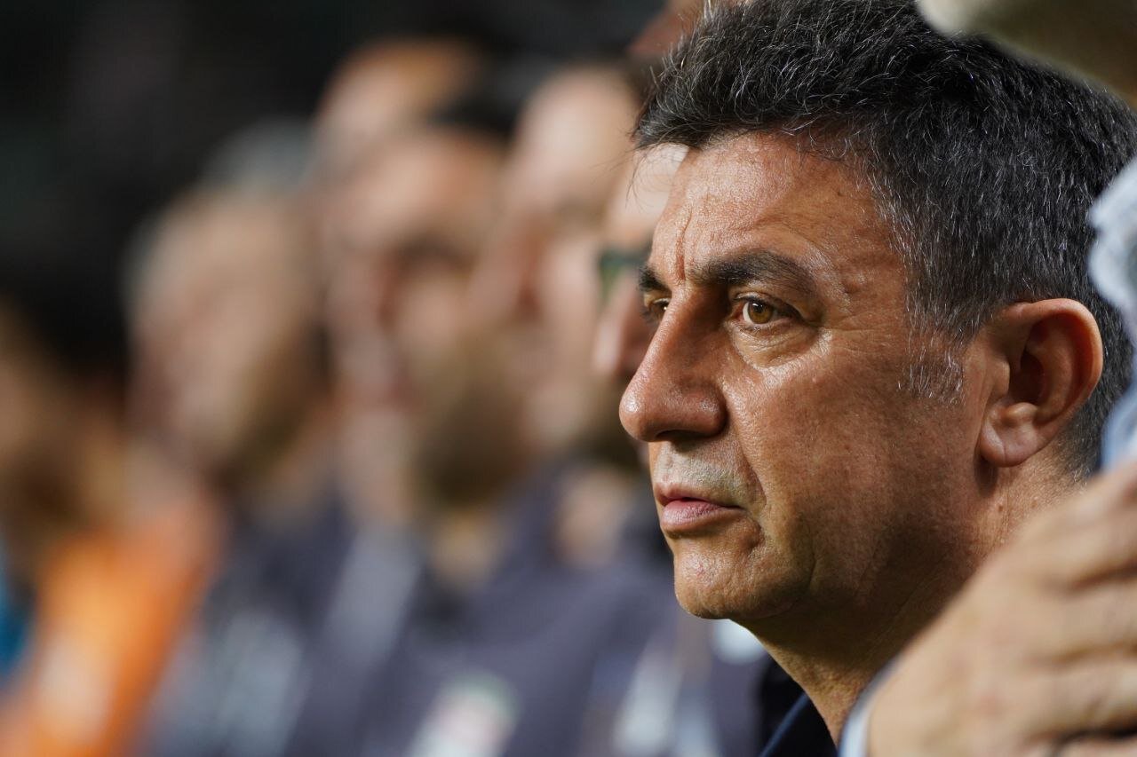 Iran coach Ghalenoei hits out at critics