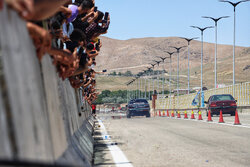 مسابقه بزرگ اتومبیلرانی درگ آقایان و بانوان در ارومیه
