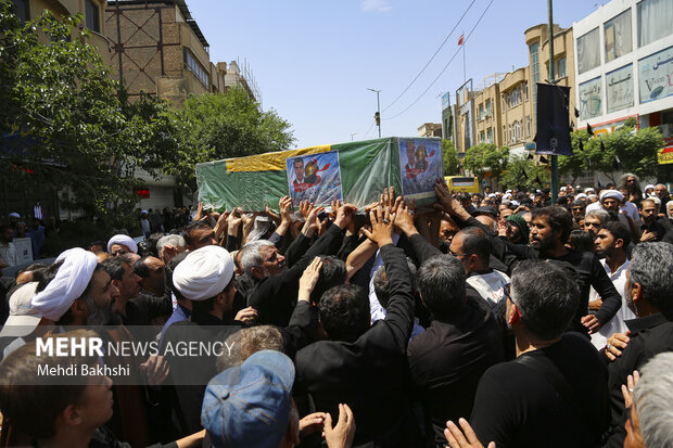 تشییع شهید مدافع حرم «نورالله نوری» در قم