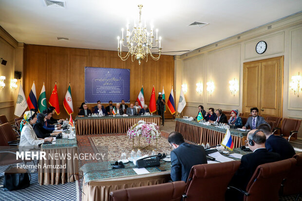 تہران: علاقائی ممالک کی رابطہ کمیٹی کا افغانستان پر دوسرا اجلاس