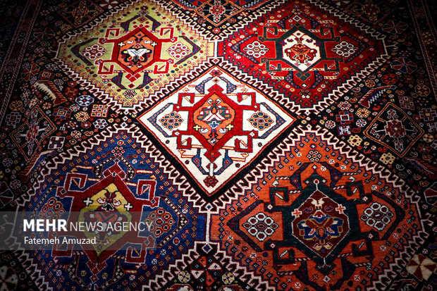 İran Halı Müzesi'ne kısa bir yolculuk