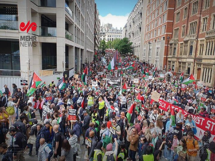 هزاران حامی مردم مظلوم غزه در لندن به خیابان‌ها سرازیر شدند+ فیلم