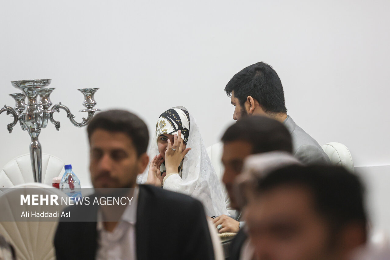 ازدواج دانشجویی؛ از طولانی شدن جوانی تا آرامش روحی به موقع ازدواج دانشجویی؛ از طولانی شدن جوانی تا آرامش روحی به موقع