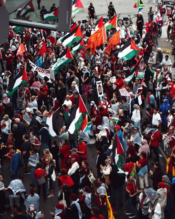 کینیڈا: عوام کا غزہ کی حمایت میں زبردست مظاہرہ+ تصاویر