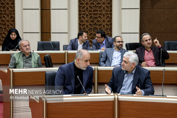 همایش تجلیل از برگزیدگان پویش رسانه‌ای «ققنوس قلم»