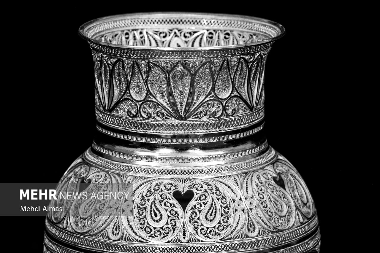 طلوع دوباره توسعه برمدارصنایع دستی/ سمنان نیازمند برنامهریزی است