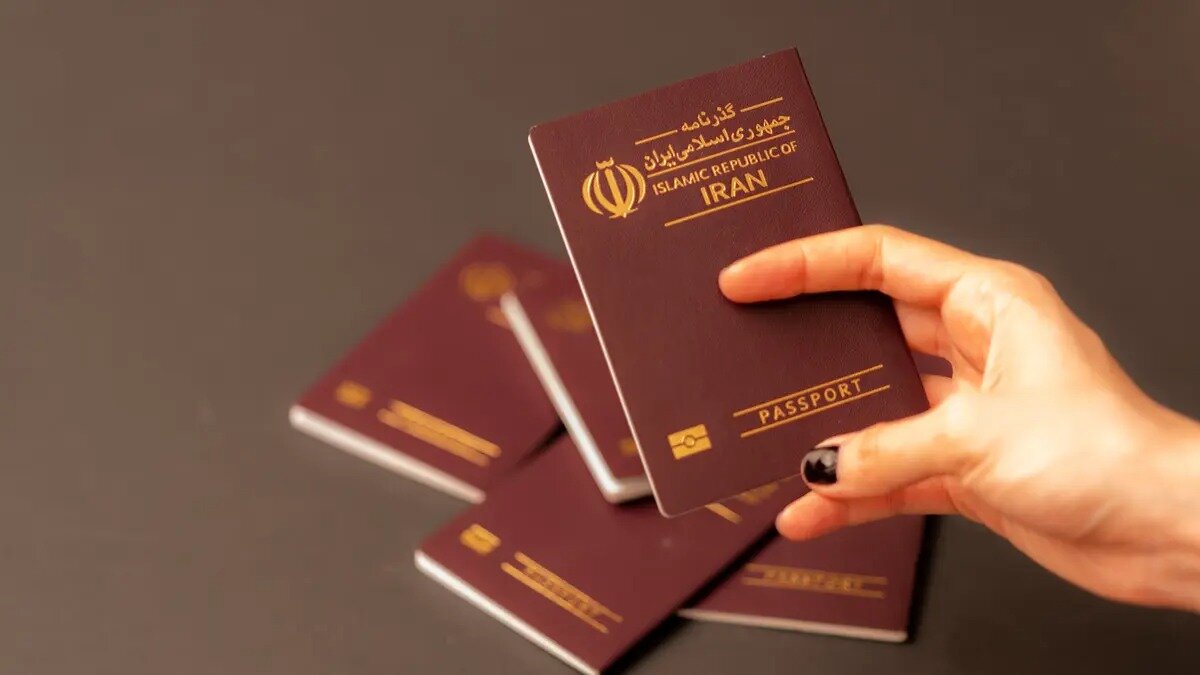 شرایط گرفتن گذرنامه و راهنمای تمدید گذرنامه ۱۴۰۳