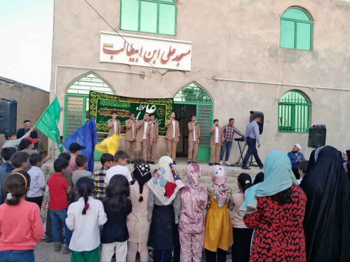 کردها در تدارک جشن غدیر/خیابانهایی که با عشق آذین بندی میشوند