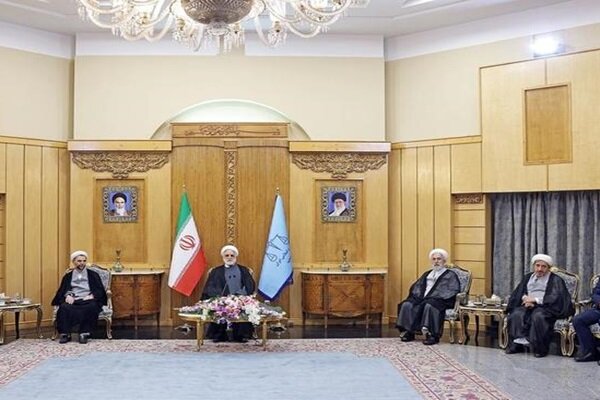  وحدت میان همه ملل و دوَل اسلامی یکی از راهبردهای اساسی ایران است