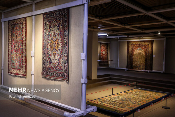 متحف السجاد الايراني
