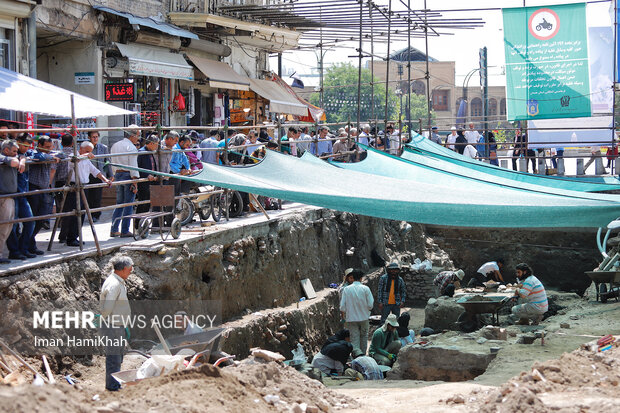 Archaeologic excavation in a street in Hamedan