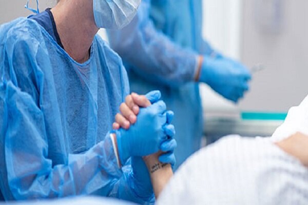 خدمت رسانی ۲۴ ساعته کادر بهداشت و درمان در حوادث اخیر خدمت رسانی ۲۴ ساعته کادر بهداشت و درمان در حوادث اخیر