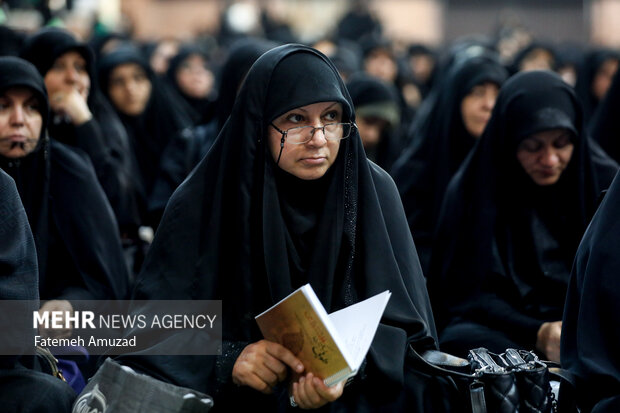 همایش بانوان مبلغ و مداح شهر تهران