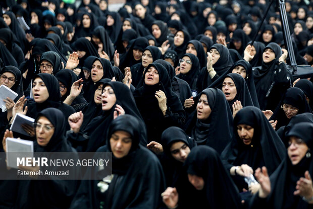 همایش بانوان مبلغ و مداح شهر تهران
