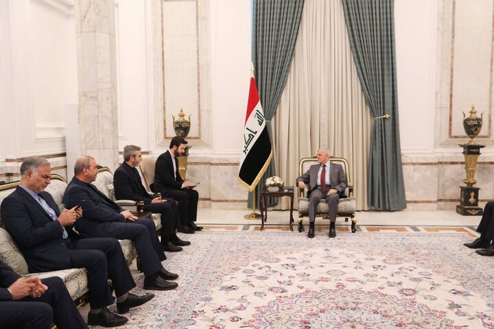 علی باقری کی عراقی صدر سے ملاقات، دونوں ممالک کے درمیان مختلف شعبوں میں تعاون بڑھانے پر تاکید