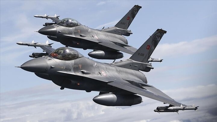 امضای توافقنامه‌های خرید جنگنده‌های اف- ۱۶ میان ترکیه و آمریکا