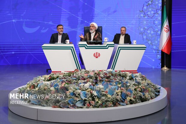 حضور حجت الاسلام پورمحمدی در میگرد سیاسی صدا و سیما