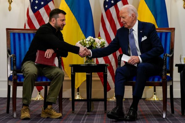Biden, Zelenskyy sign new 10-year security agreement