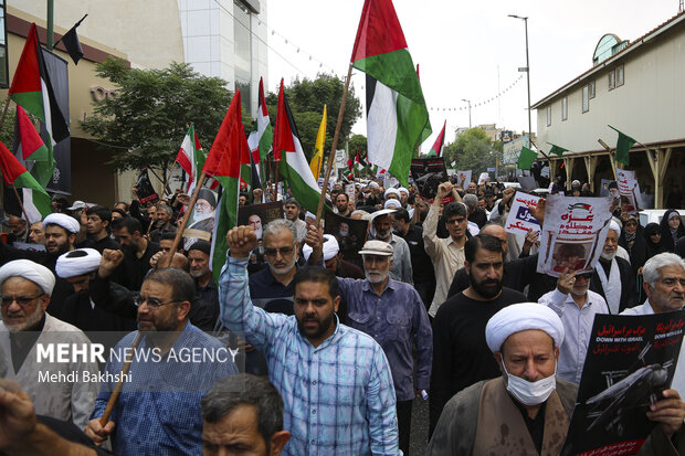 İran'da soykırımcı İsrail protesto edildi İran'da soykırımcı İsrail protesto edildi