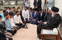 Leader's meeting with Olympiad medal winners