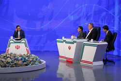 Alireza Zakani in political panel of national TV