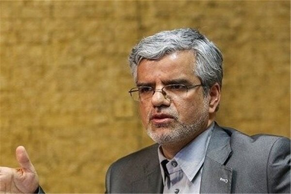محمود صادقی: مقاومت ملی و دفاع بومی، ایران را از بحران عبور داد
